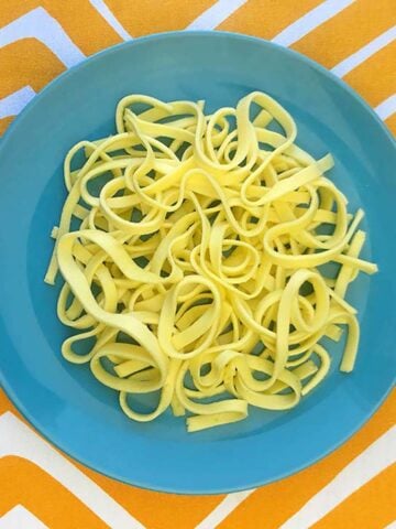 a blue plate of Keto Lupin Flour Noodles