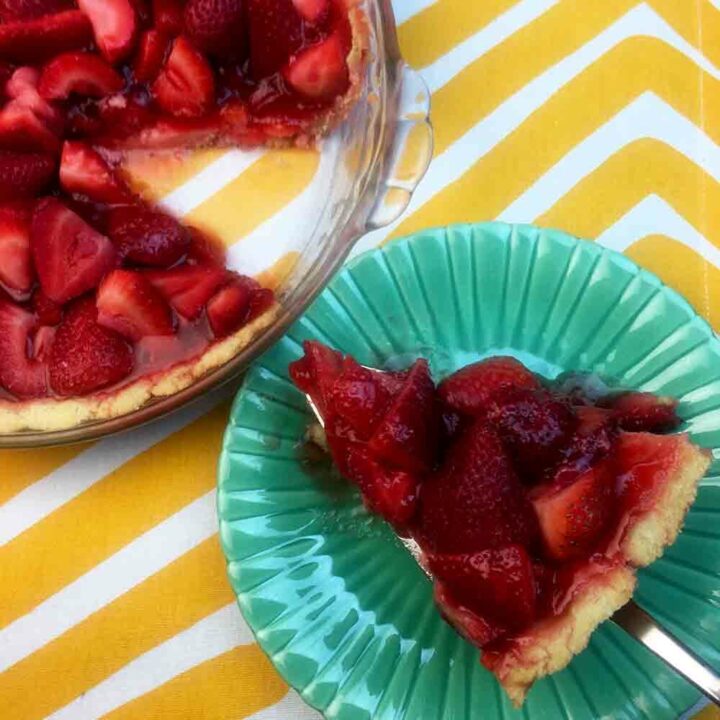 Keto Strawberry Pie {6g net carbs} Resolution Eats