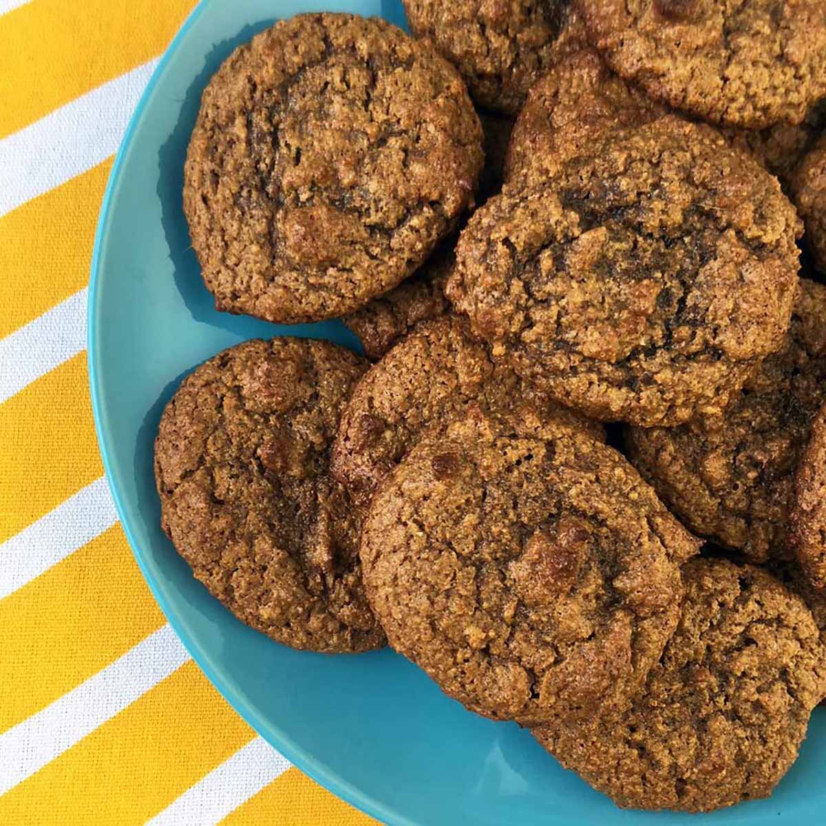 Keto Molasses Gingerbread Cookies Resolution Eats