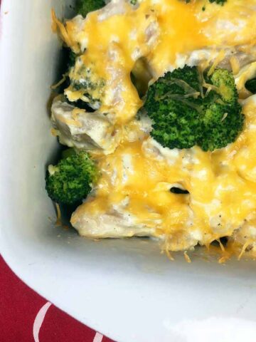 Keto Chicken Divan Casserole