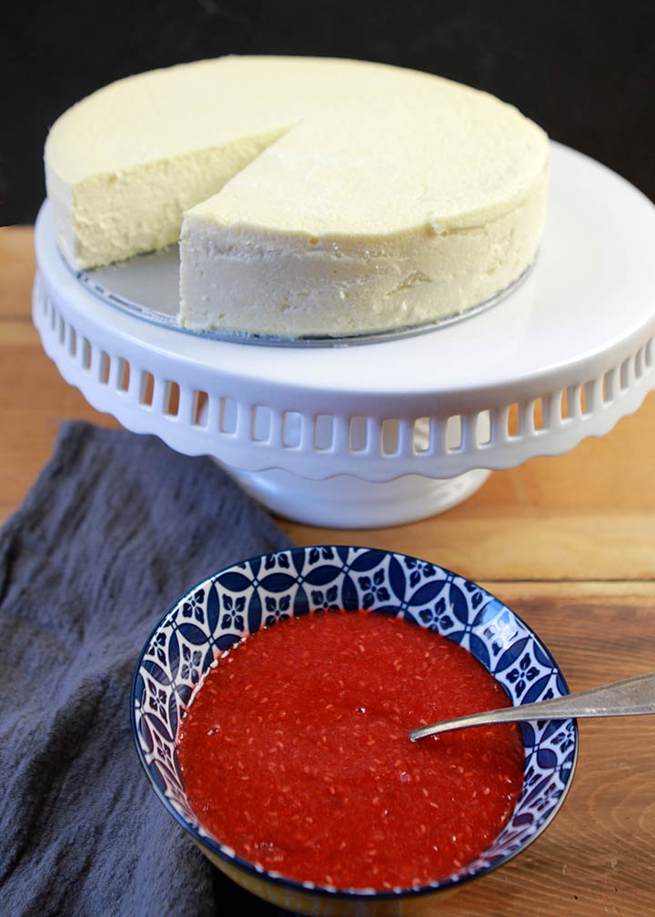 Low Carb Keto Classic New York Style Cheesecake