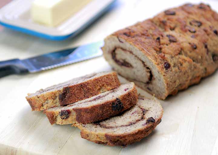 Low Carb Cinnamon Raisin Bread