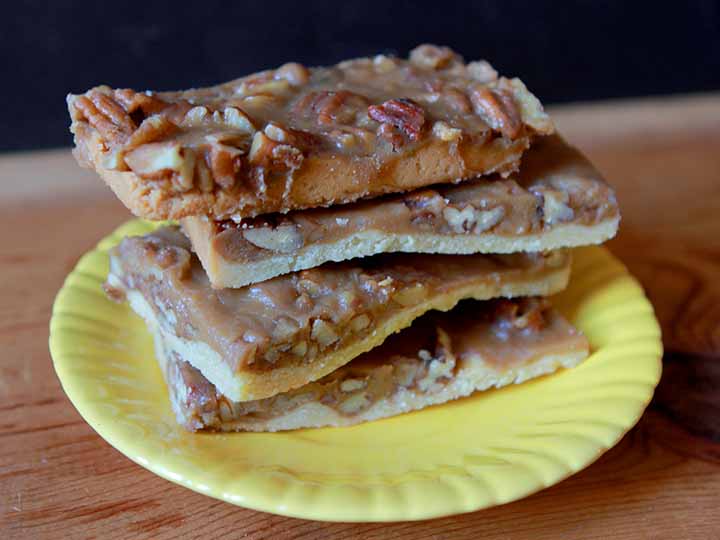 Healthy Pecan Pie Bars