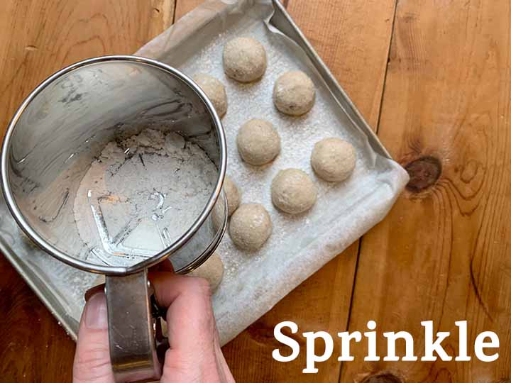 Step 9 Sprinkle powdered sweetener on top