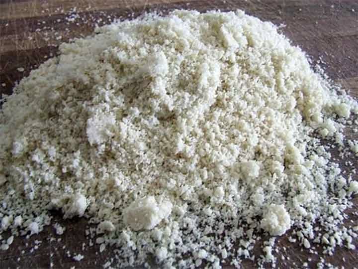 a pile of almond flour