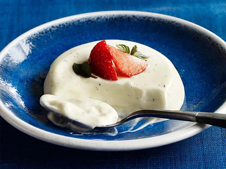 a picture of classic panna cotta